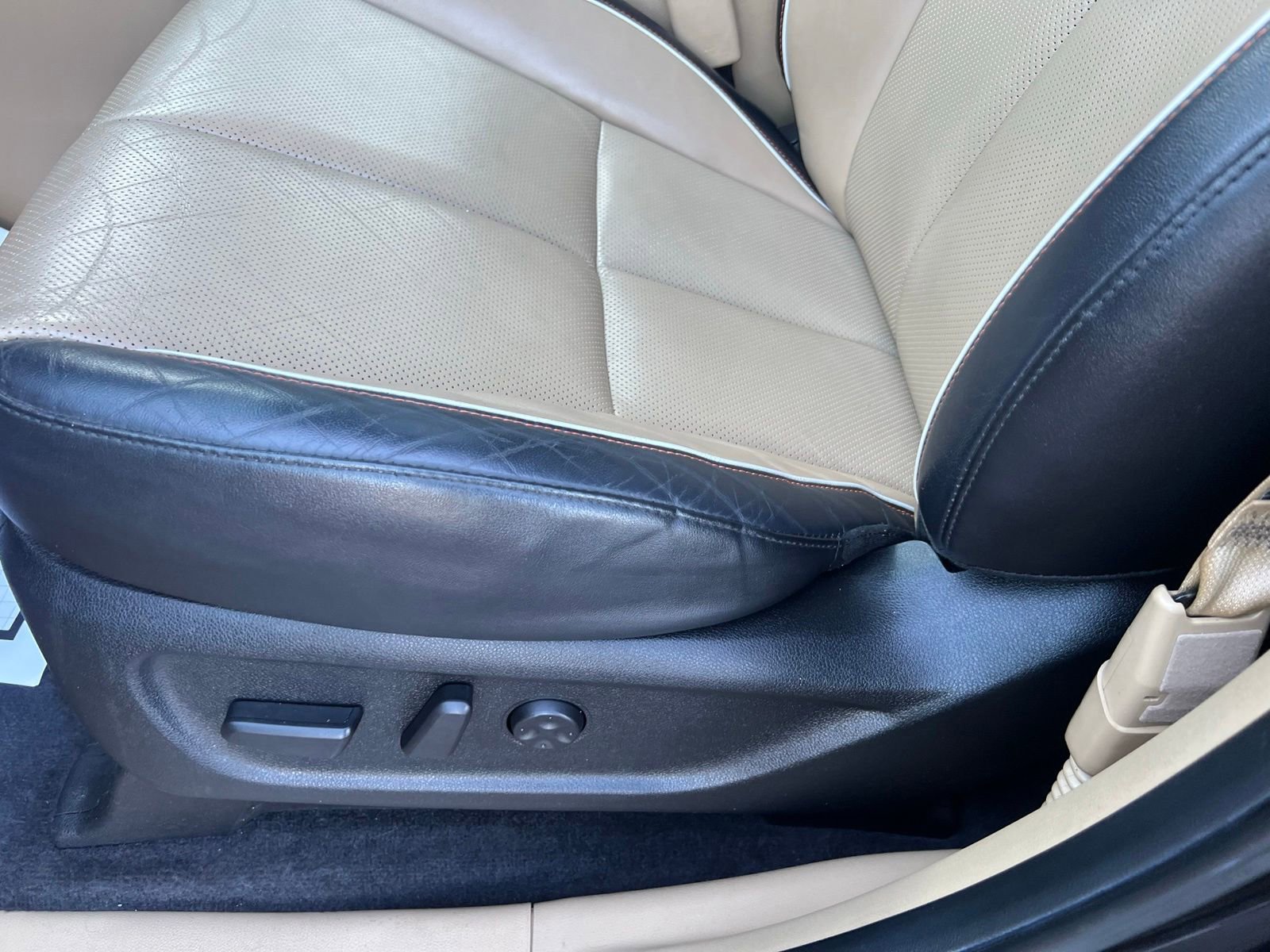 Used 2016 Kia Sedona SX Limited FWD image 18