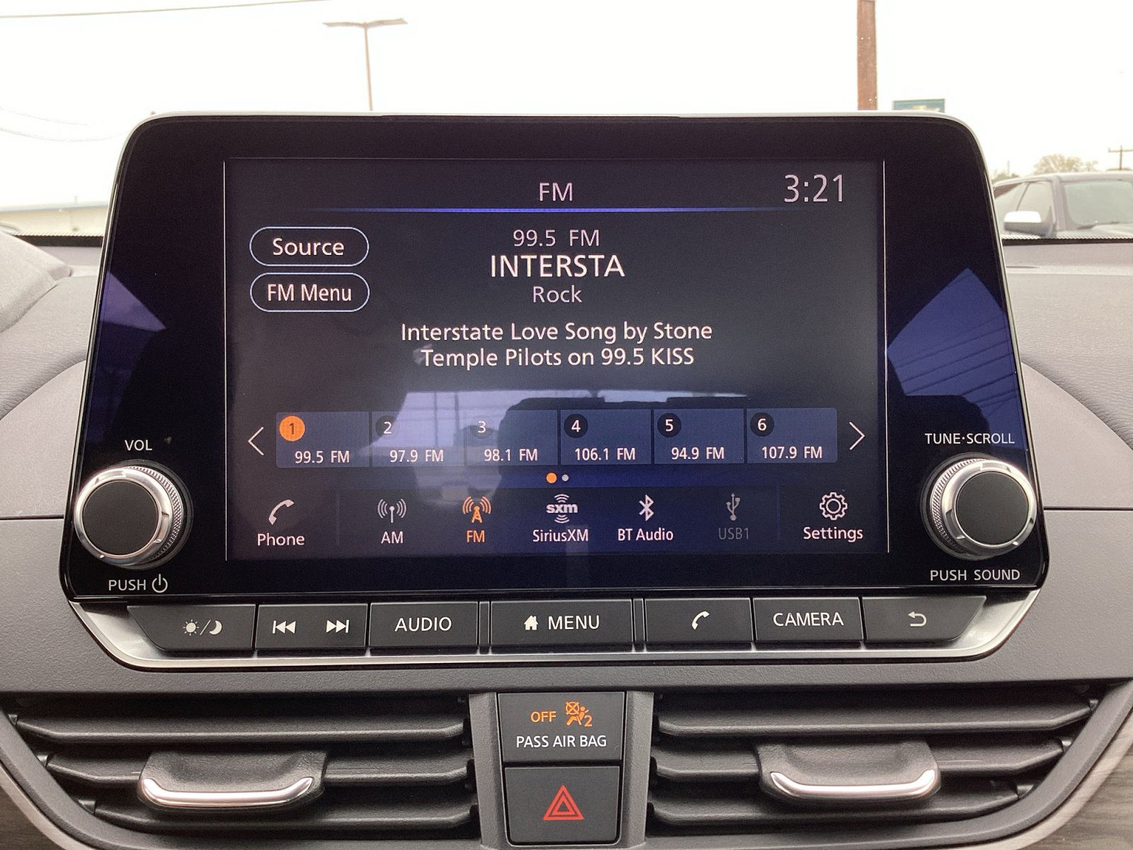 Used 2024 Nissan Altima 2.5 SV image 20