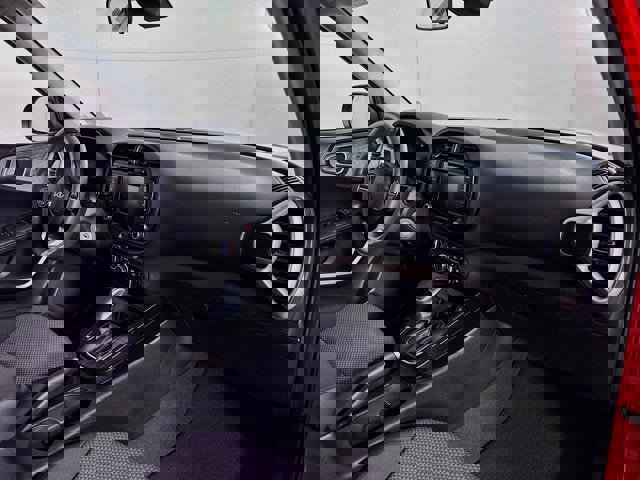 Used 2023 Kia Soul LX w/ LX Technology Package FWD image 26