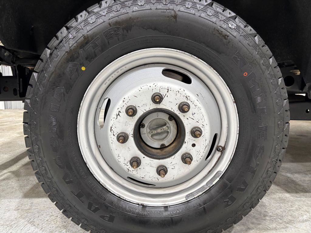 Used 2017 Ford F350 XLT image 26