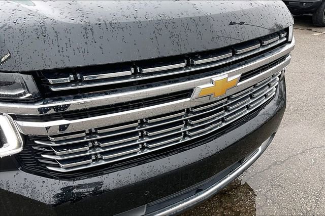 Used 2024 Chevrolet Suburban Premier image 28