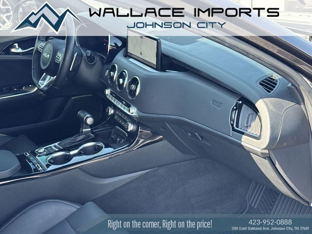Used 2023 Kia Stinger GT-Line w/ Sun & Sound Package RWD image 37
