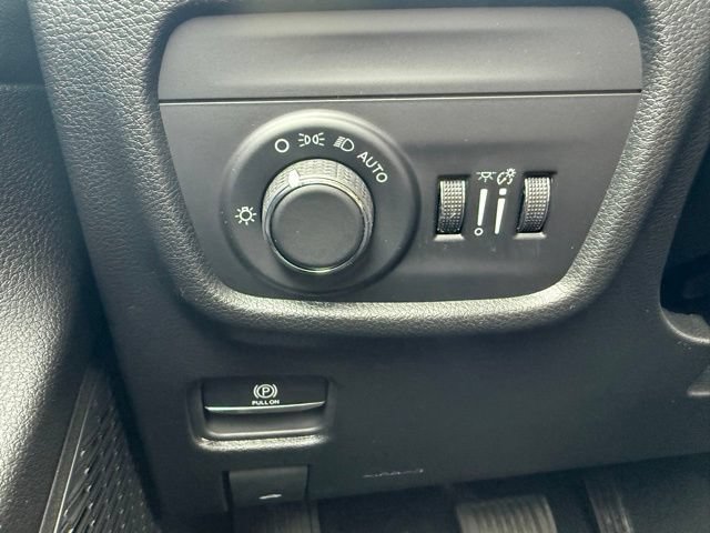 New 2026 Jeep Grand Cherokee Laredo X AWD/4WD image 12