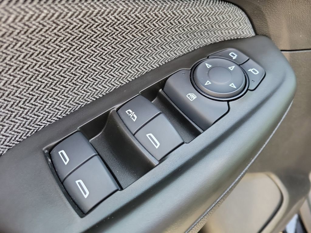 Used 2023 Chevrolet TrailBlazer LT FWD image 14