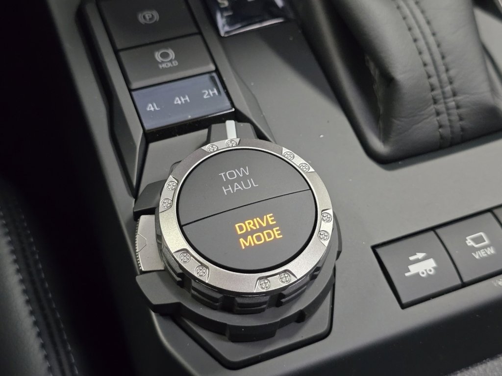 New 2026 Toyota Tacoma SR5 image 8