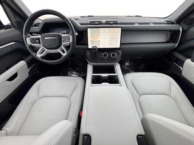 Certified 2026 Land Rover Defender 110 X-Dynamic SE AWD/4WD image 12