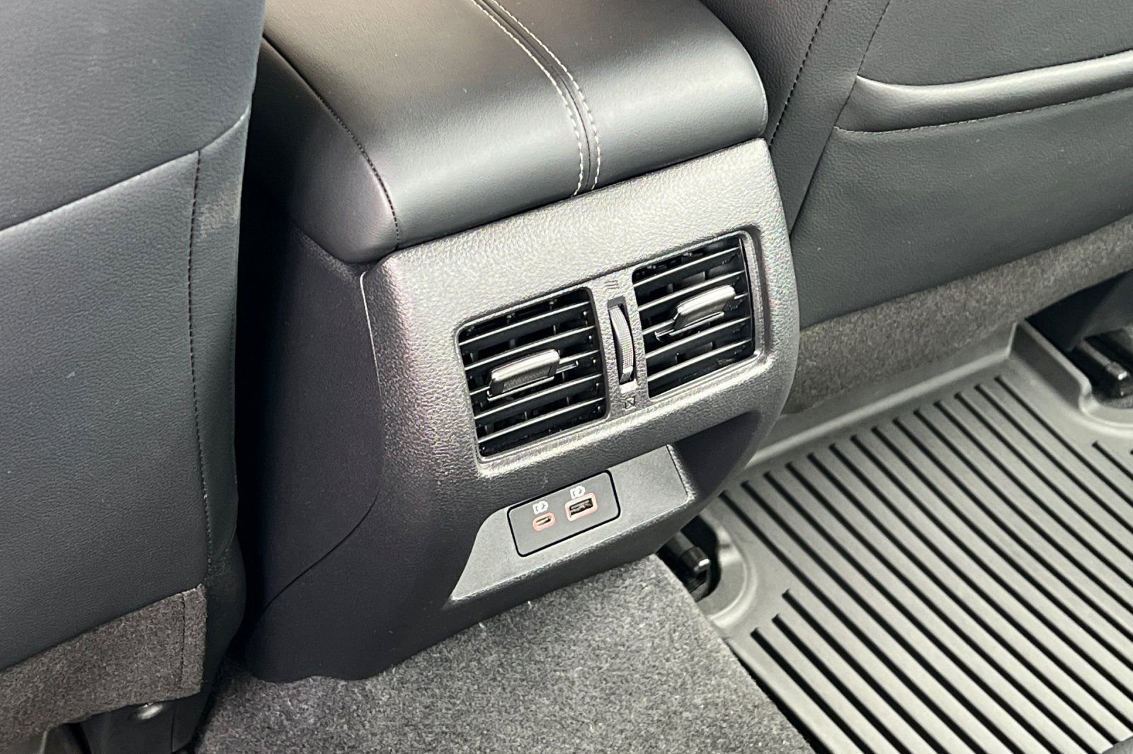 Used 2024 Nissan Altima 2.5 SL image 17