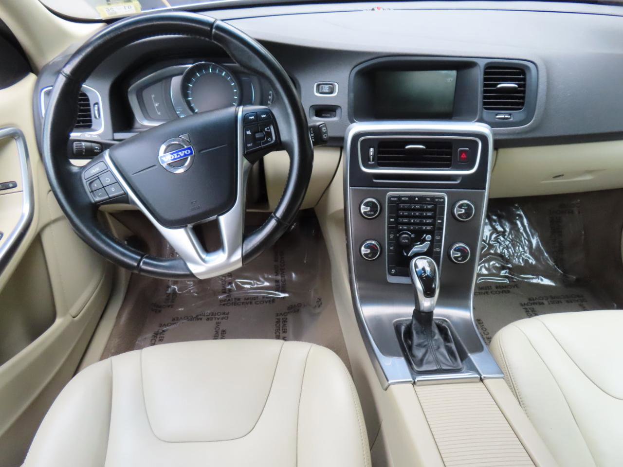 Used 2015 Volvo V60 T5 Premier AWD/4WD image 12