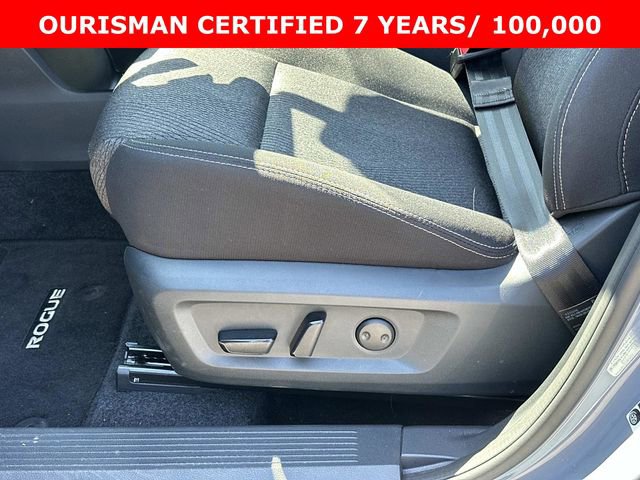 Used 2026 Nissan Rogue SV w/ Cold Weather Package AWD/4WD image 24