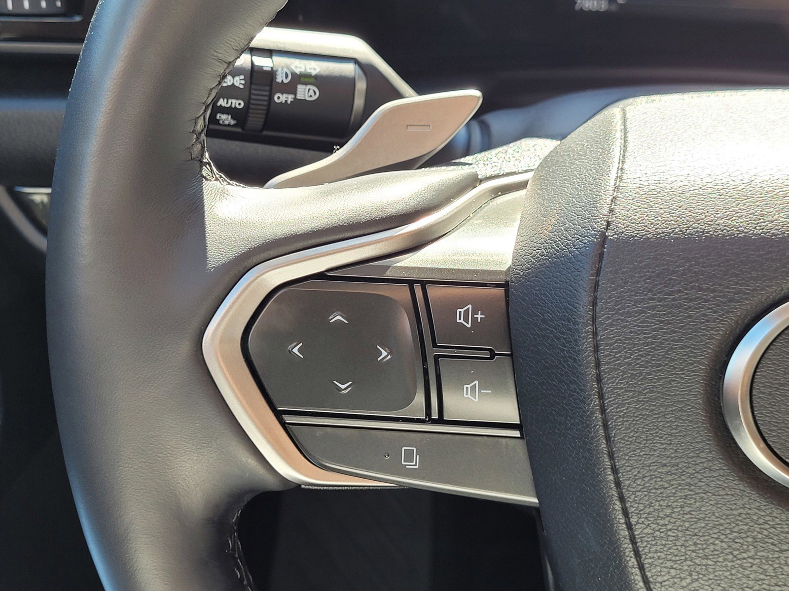 Certified 2025 Lexus NX 350h 350h Premium w/ Cold Area Package image 20