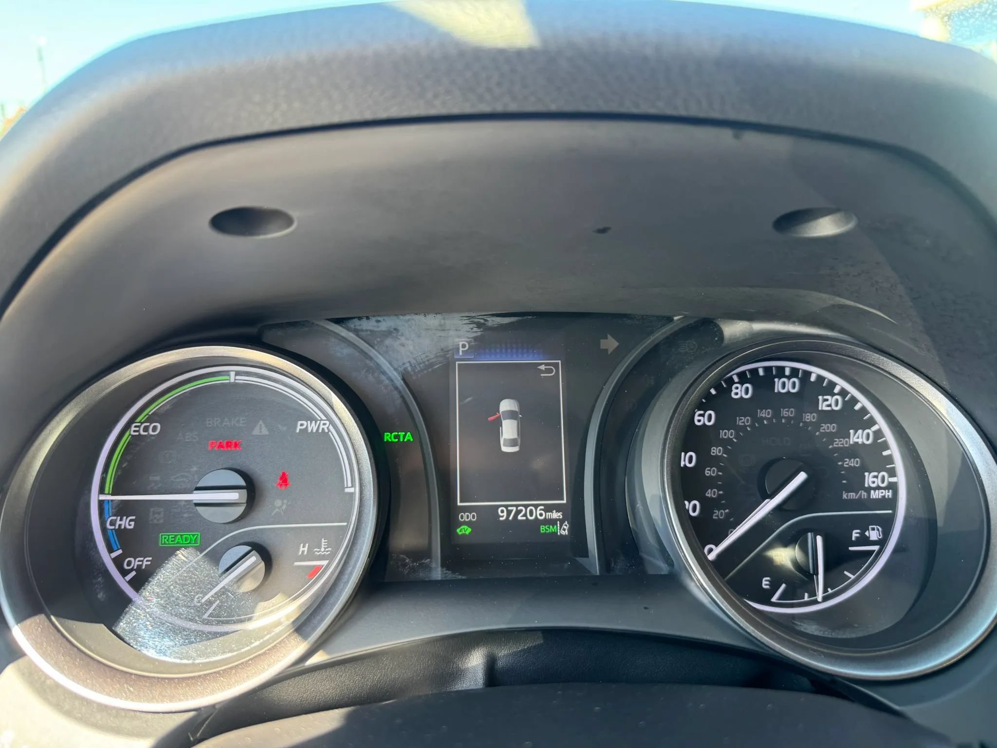 Used 2022 Toyota Camry SE w/ Cold Weather Package FWD image 9