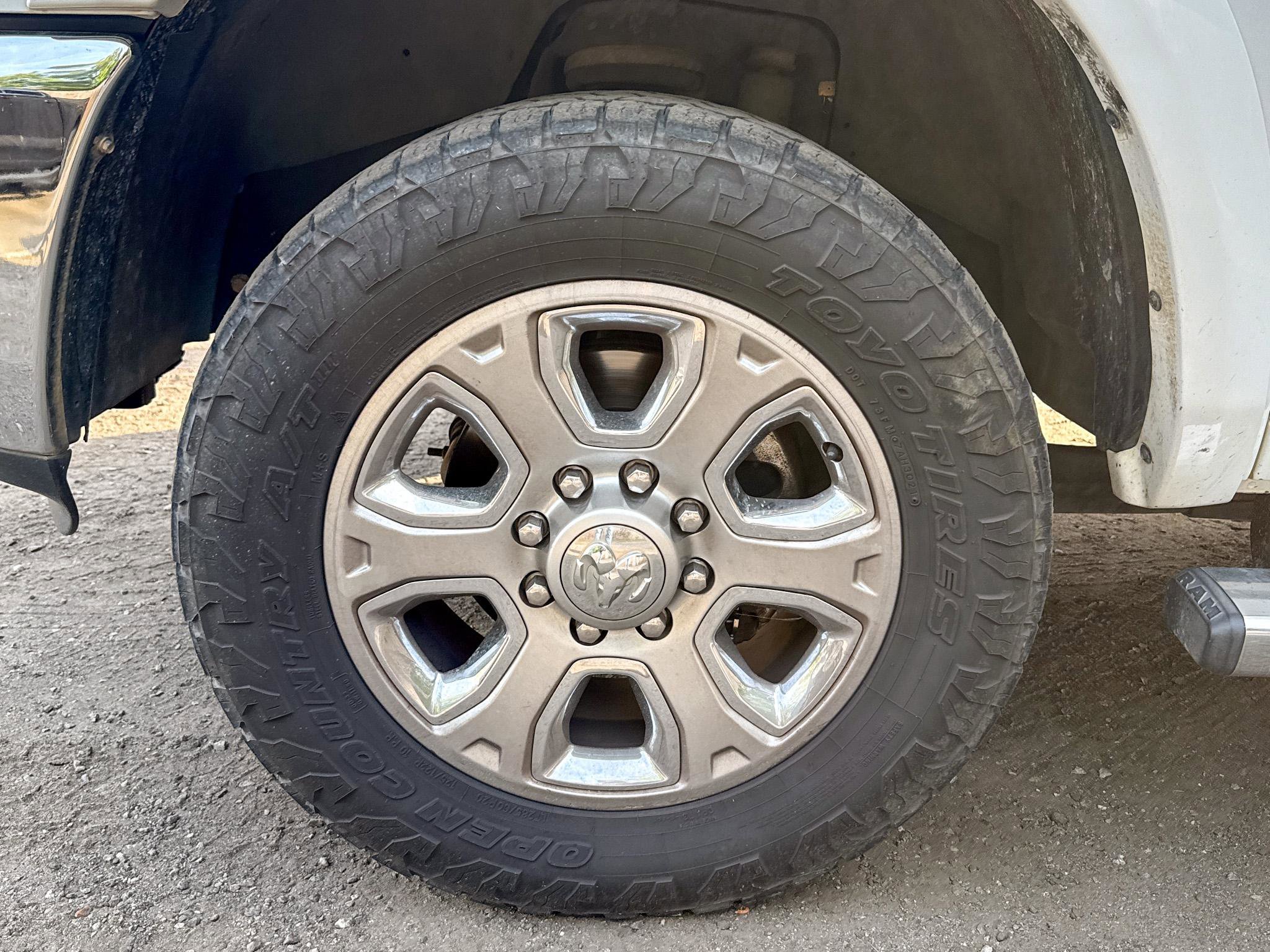 Used 2018 RAM 2500 Laramie image 3