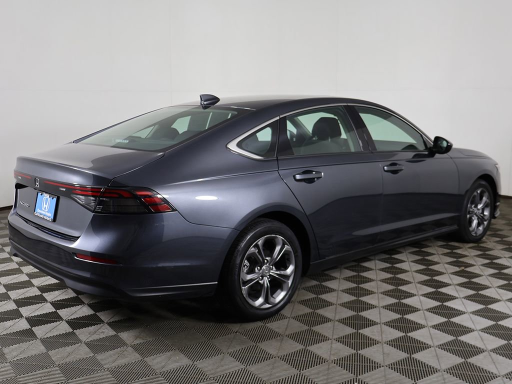 Used 2024 Honda Accord EX image 10