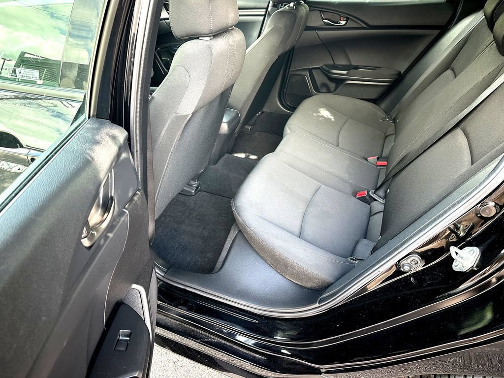 Used 2018 Honda Civic Sport image 24