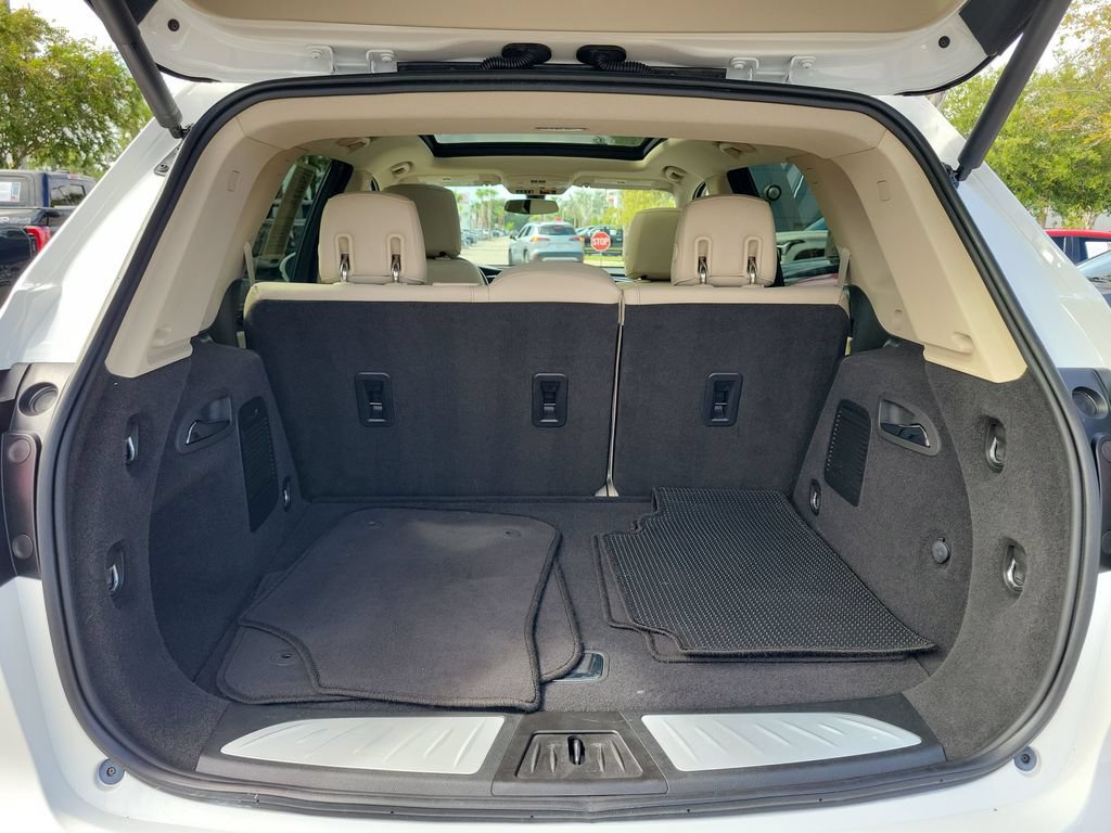 Used 2017 Buick Envision Essence FWD image 29