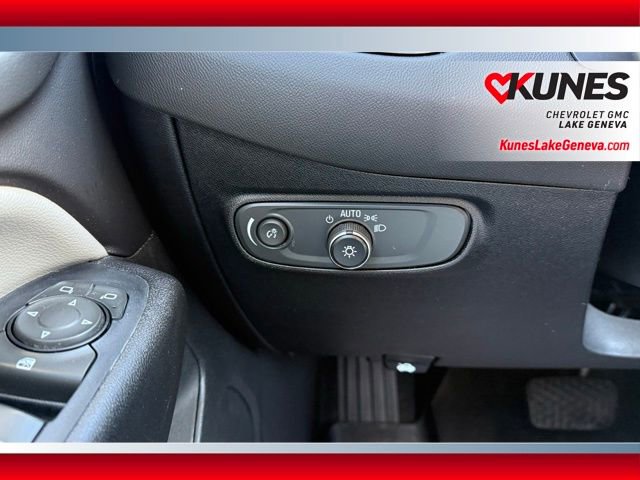 Used 2019 Chevrolet Equinox LS image 40