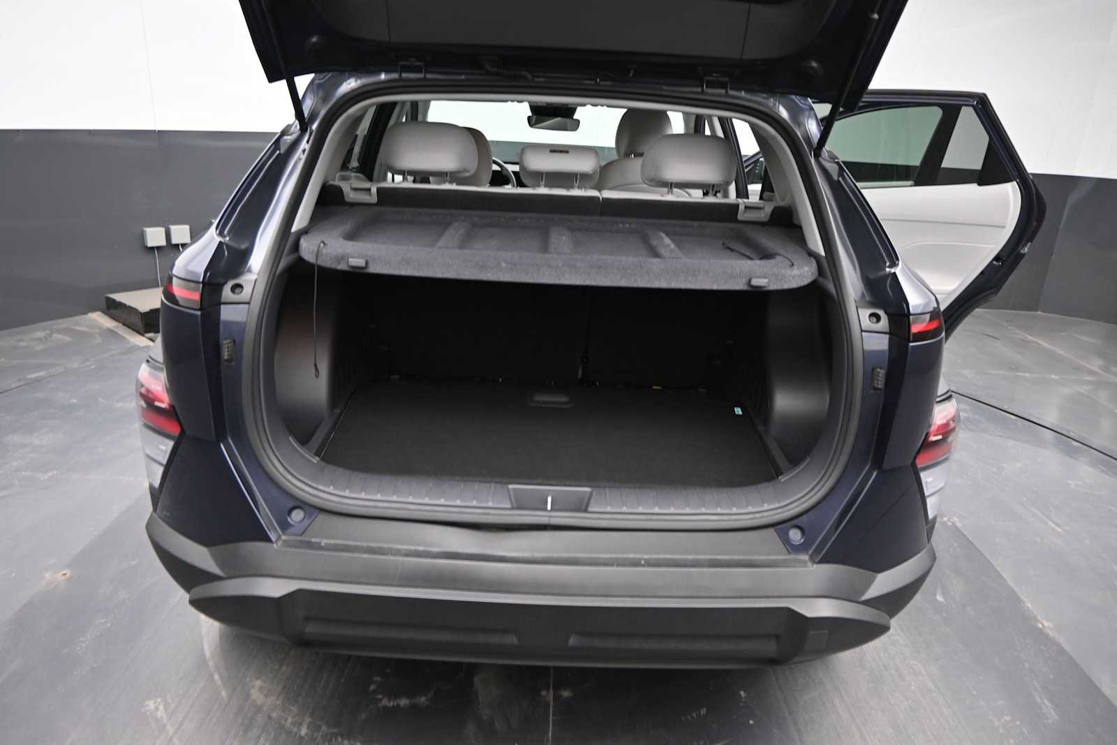 Used 2024 Hyundai Kona SEL AWD/4WD image 13