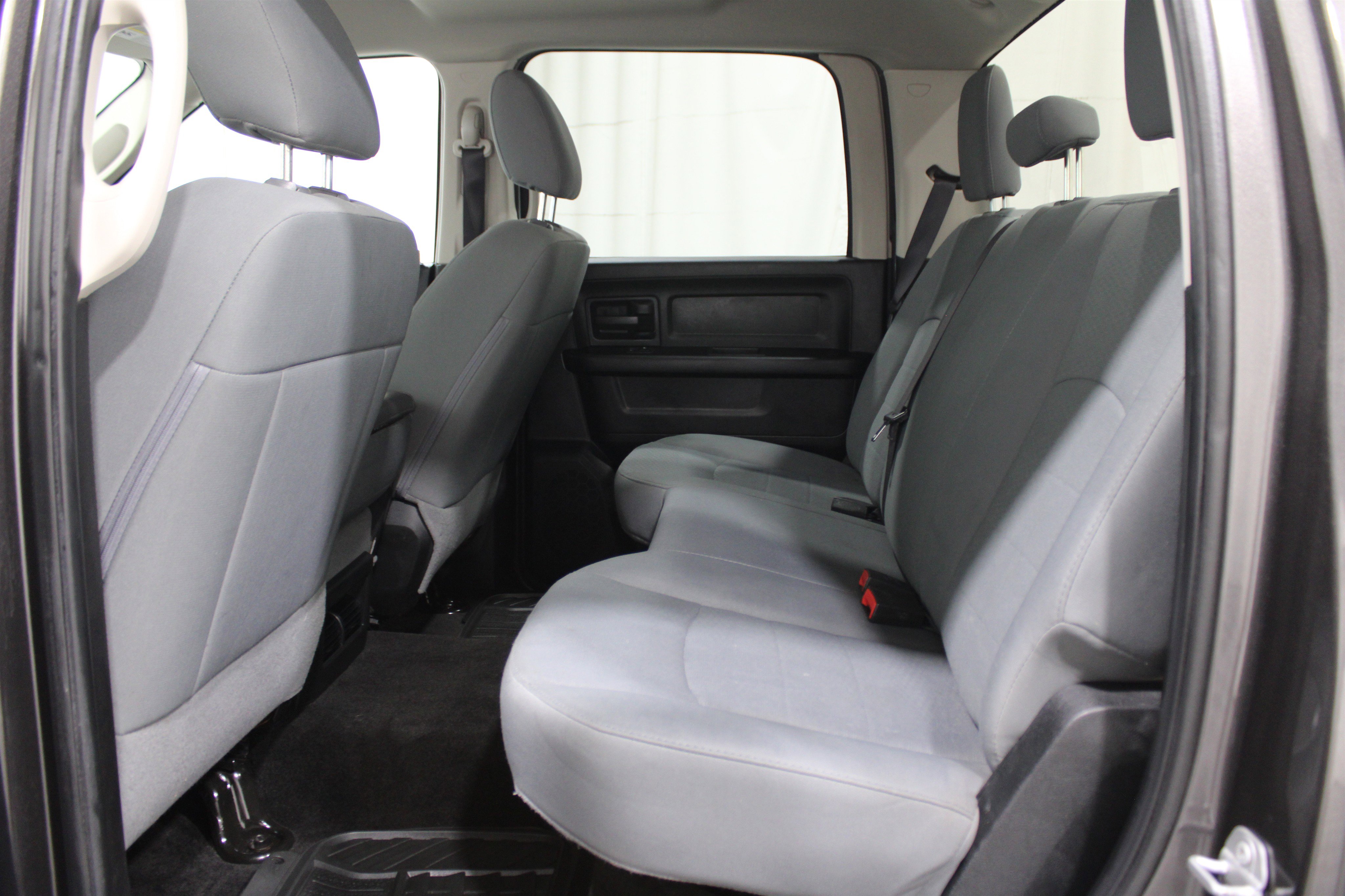 Used 2017 RAM 1500 Express w/ Express Value Package image 22