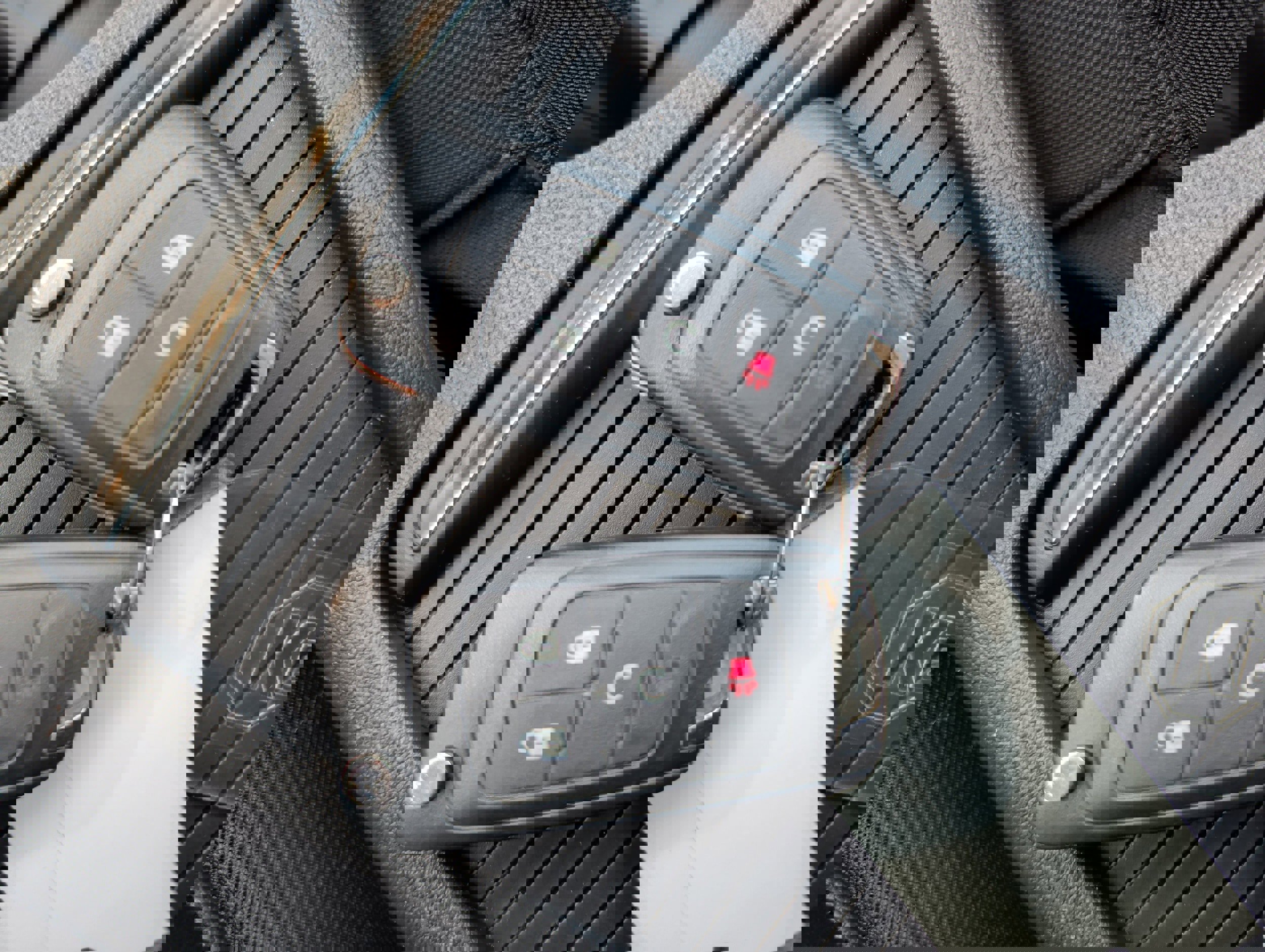 Used 2015 Buick Encore Leather AWD/4WD image 29