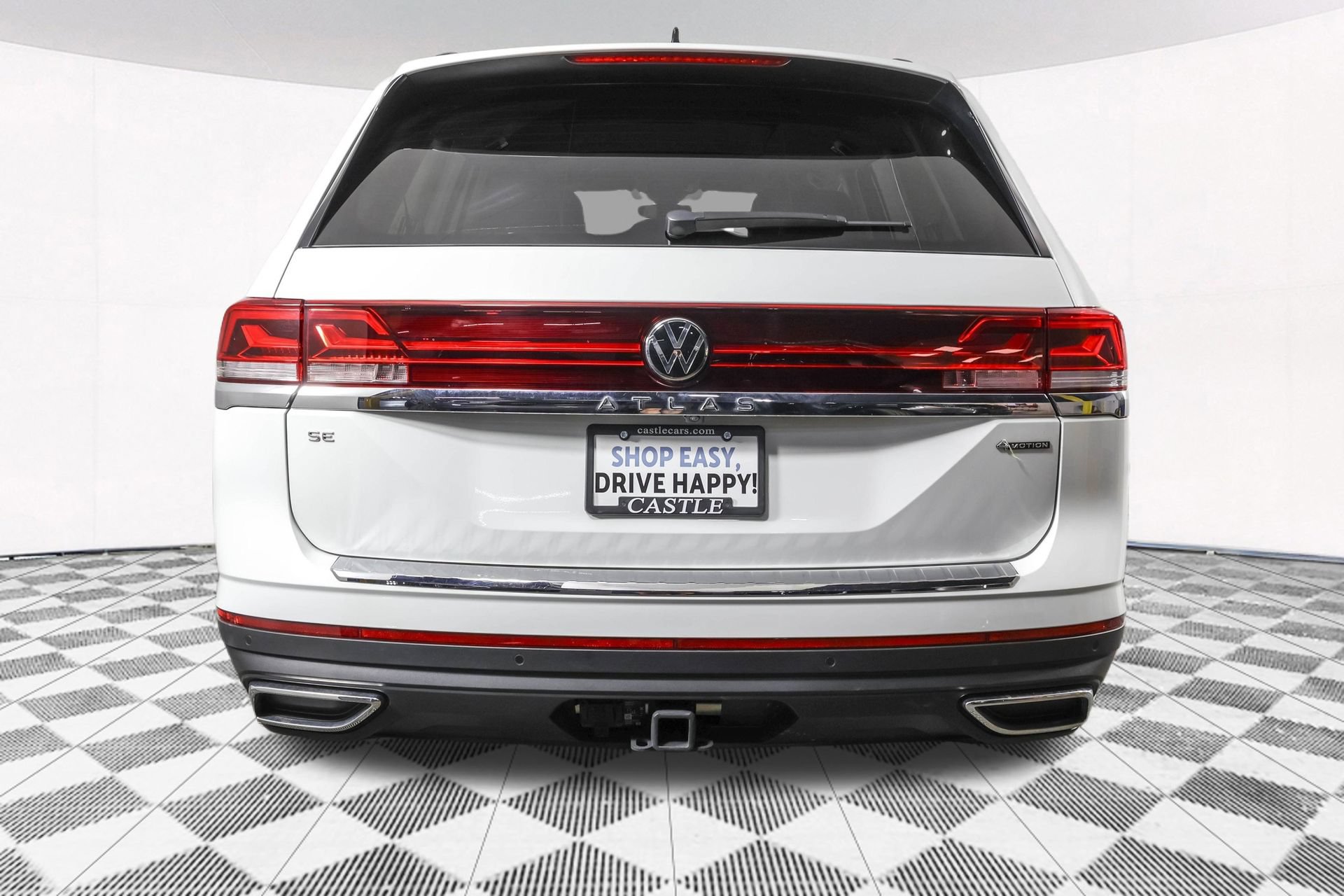 Used 2024 Volkswagen Atlas SE w/ Panoramic Sunroof Package AWD/4WD image 16