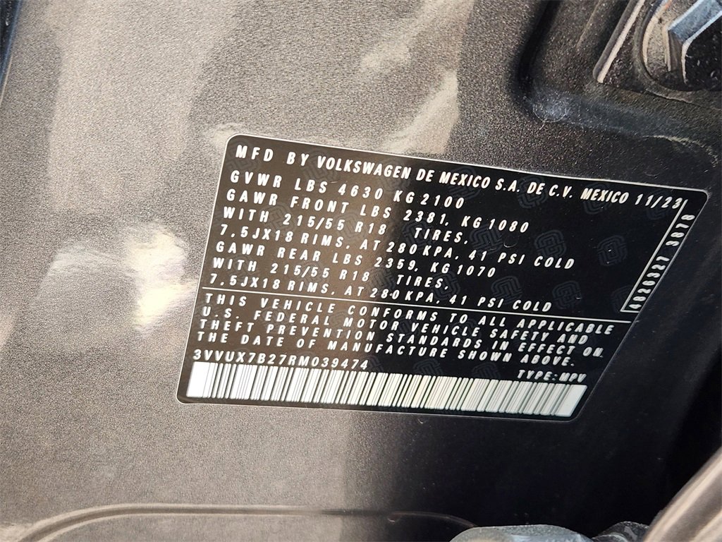 Used 2024 Volkswagen Taos SE image 31