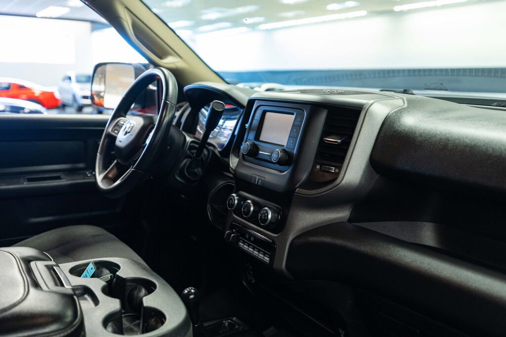 Used 2020 RAM 3500 Tradesman AWD/4WD image 17