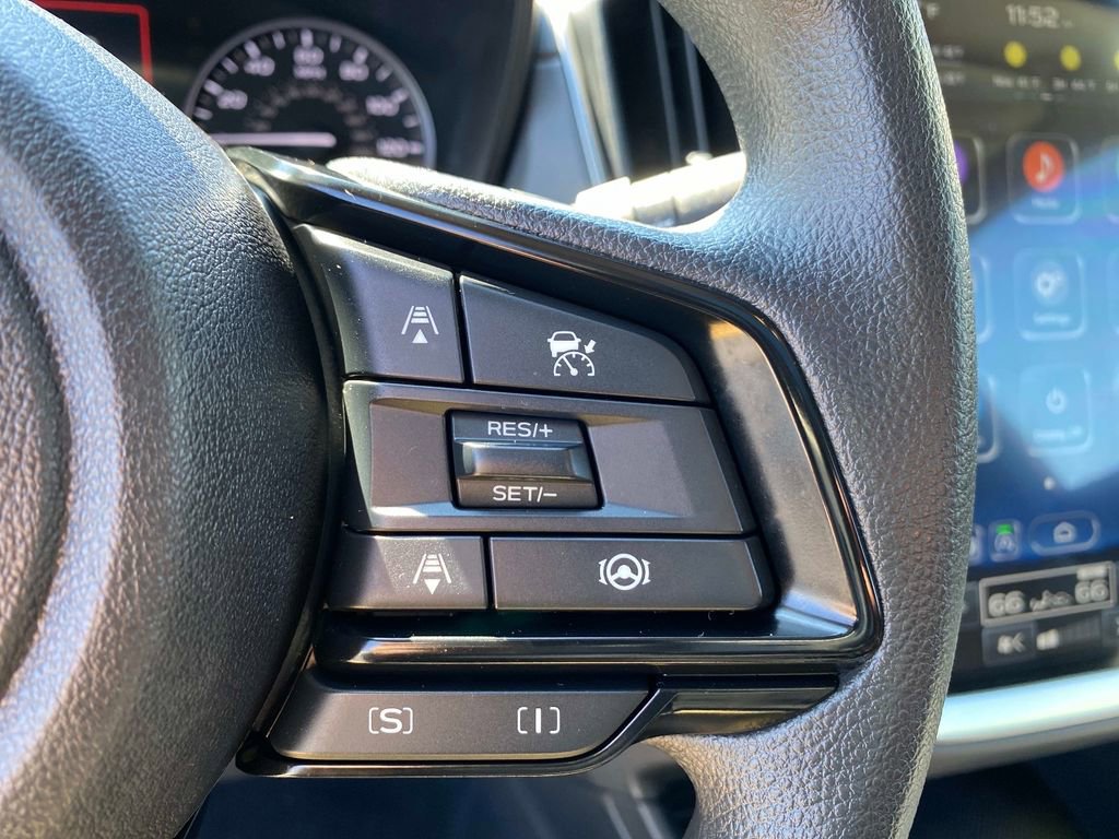 Certified 2025 Subaru Crosstrek 2.0i Premium image 17