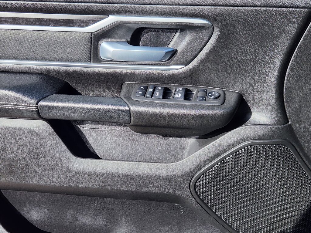 Used 2023 RAM 1500 Big Horn AWD/4WD image 7