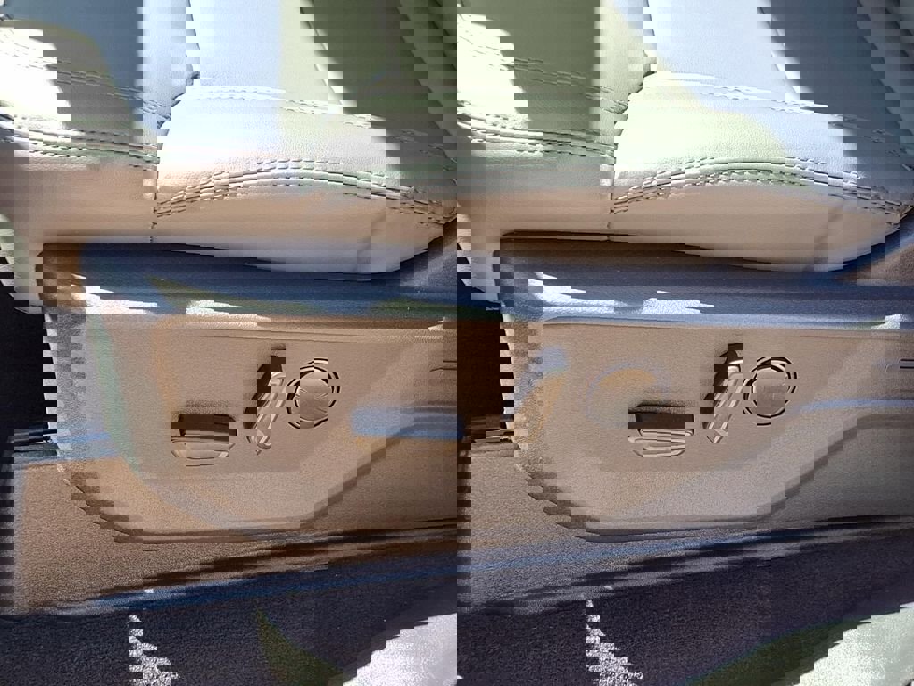 New 2026 Ford Expedition Max Active AWD/4WD image 22