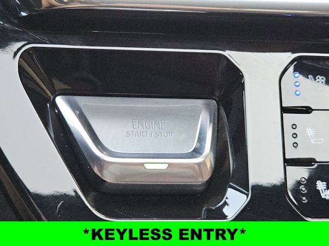 Used 2025 GMC Sierra 3500 Denali Ultimate AWD/4WD image 17