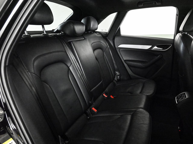 Used 2018 Audi Q3 2.0T Premium AWD/4WD image 21