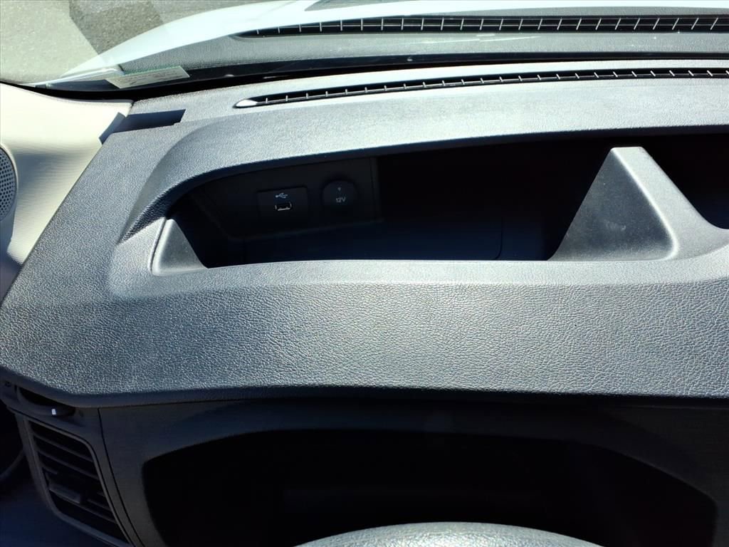 Used 2024 Ford Transit 250 148 High Roof Extended image 25