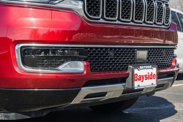 Used 2024 Jeep Wagoneer L Series III w/ Flexible Seating Group image 24