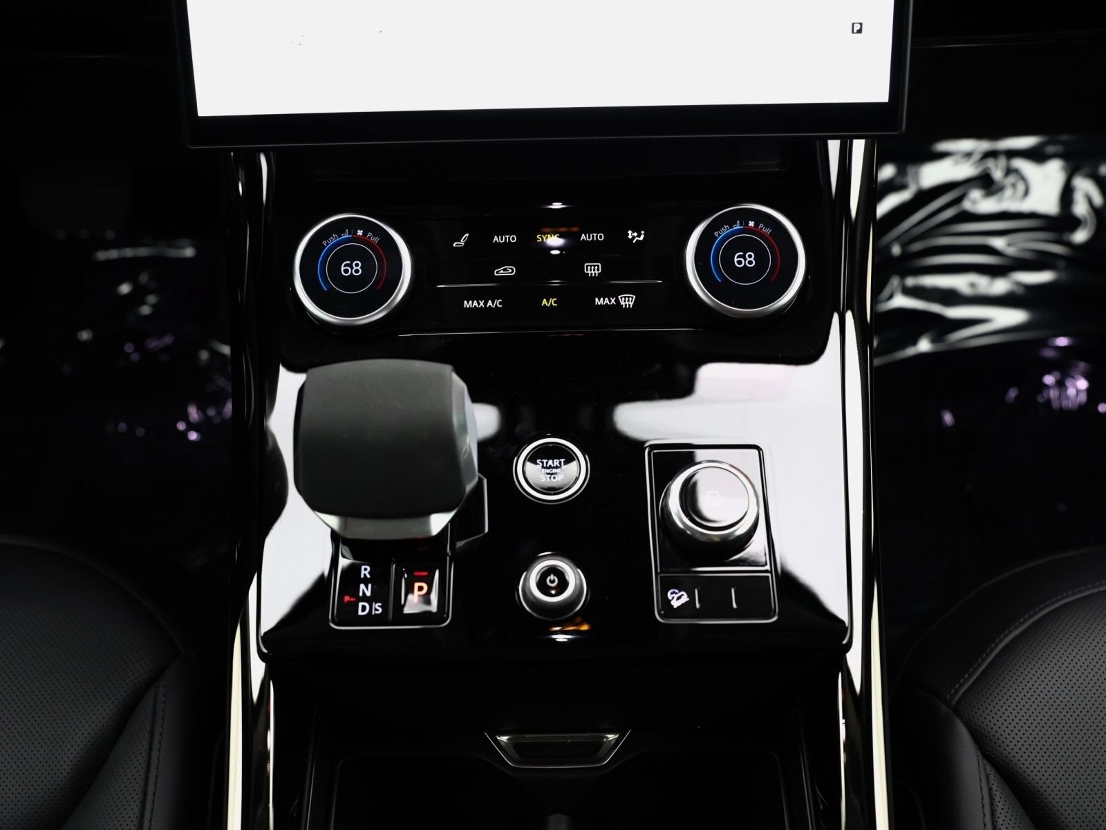 Used 2023 Land Rover Range Rover Sport SE AWD/4WD image 32