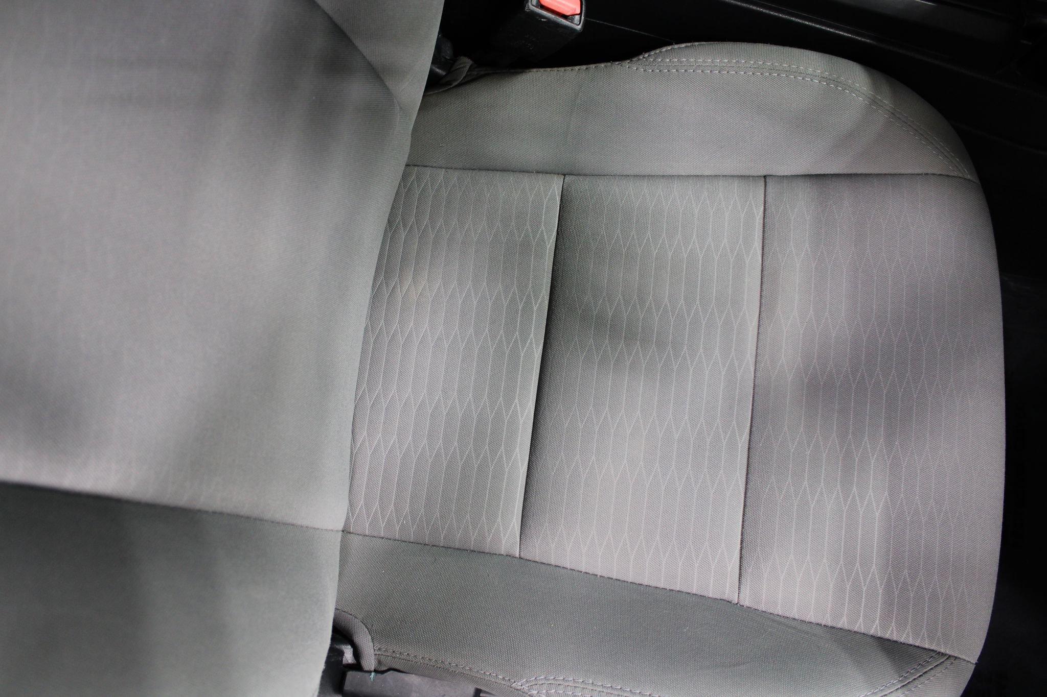 Used 2017 Toyota Tacoma SR RWD image 19
