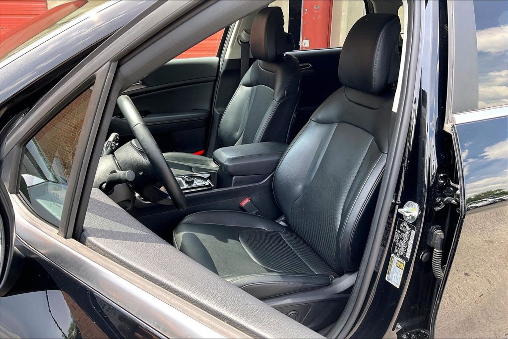 Used 2023 Kia Sportage EX AWD/4WD image 23