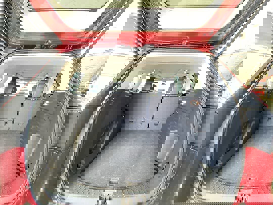 Used 2018 Ford Escape SEL w/ Ford Safe & Smart Package image 27