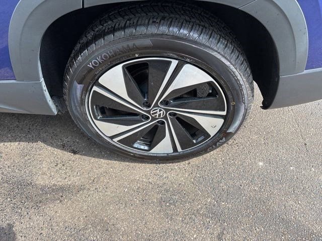 Used 2023 Volkswagen Taos SE AWD/4WD image 42