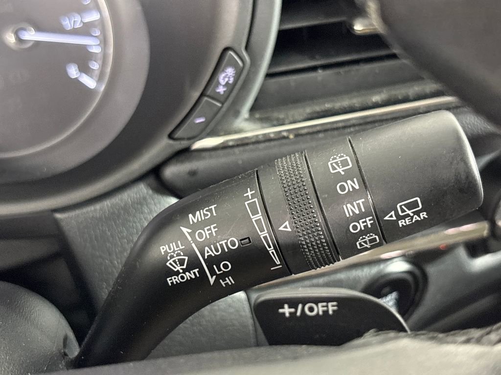 Used 2022 MAZDA CX-30 AWD 2.5 S w/ Premium Package image 17