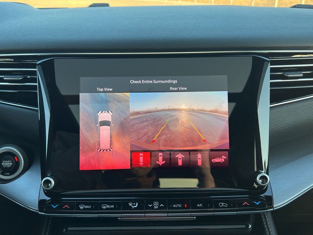 Used 2023 Jeep Wagoneer Series II w/ Convenience Group I image 31