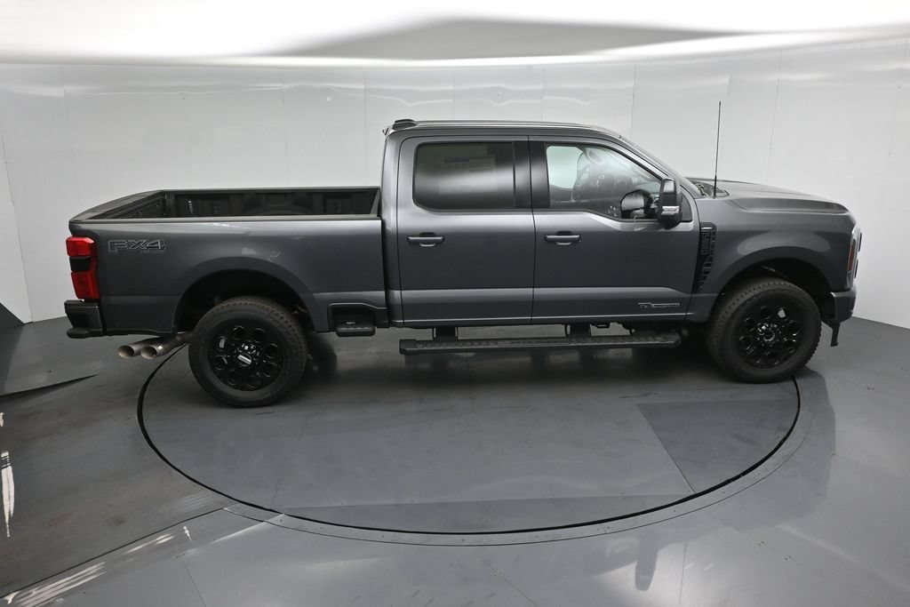 New 2026 Ford F250 Lariat w/ Black Appearance Package AWD/4WD image 38