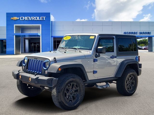 Used 2017 Jeep Wrangler Sport AWD/4WD image 2