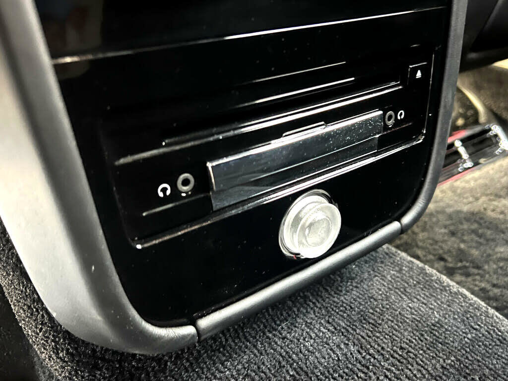 Used 2022 Rolls-Royce Cullinan Black Badge image 59