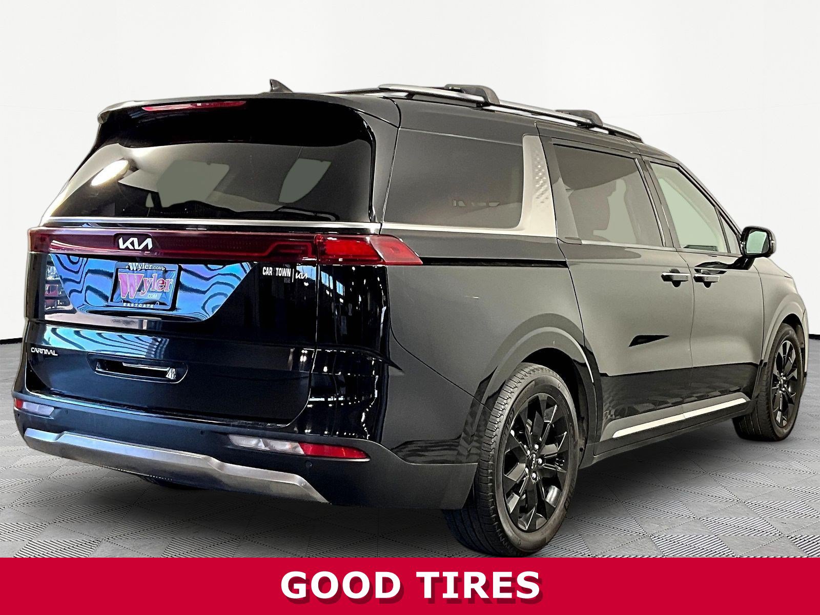 Used 2024 Kia Carnival SX Prestige FWD image 6
