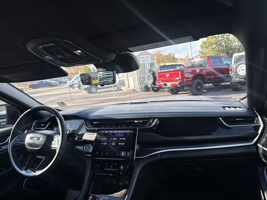 Used 2022 Jeep Grand Cherokee Trailhawk w/ Advanced Protech Group II image 25