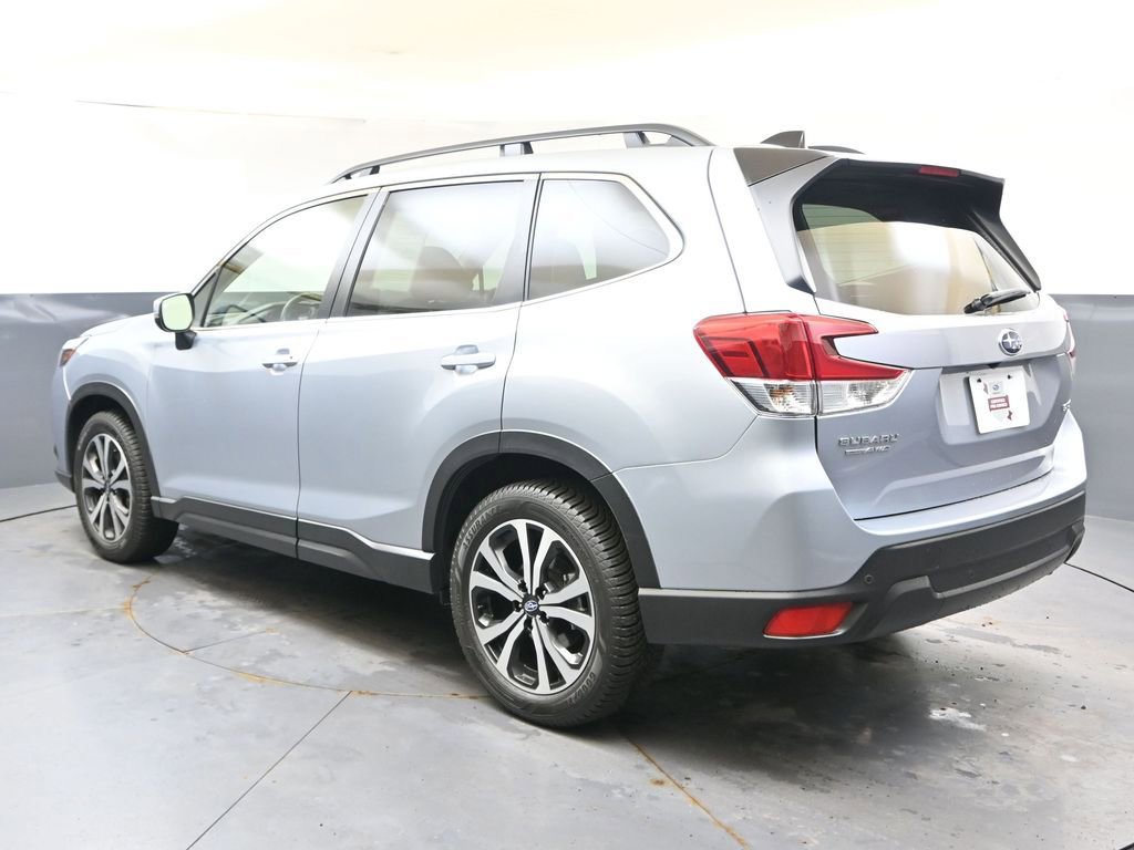 Used 2024 Subaru Forester Limited image 3