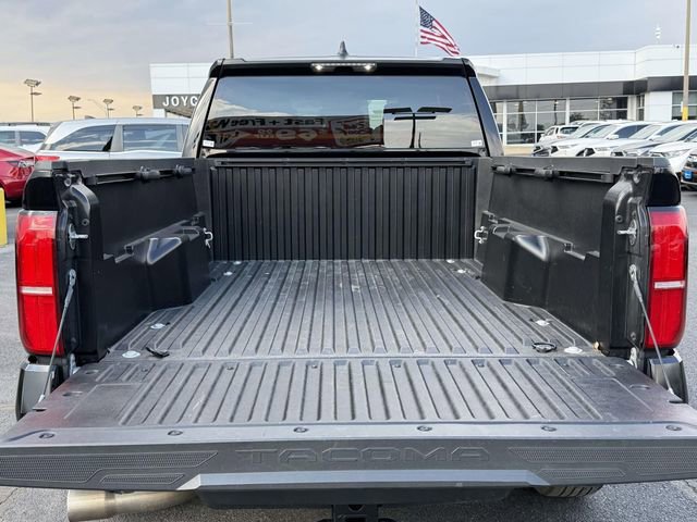 Used 2024 Toyota Tacoma SR5 image 9