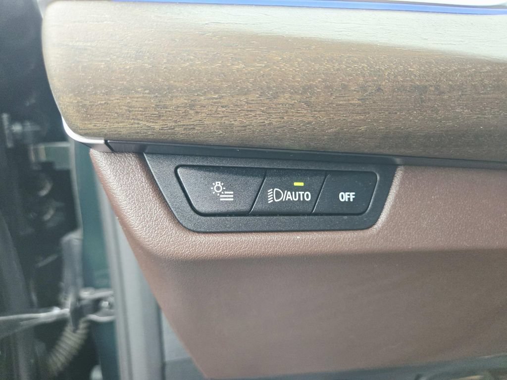 Used 2025 BMW X1 xDrive28i AWD/4WD image 30
