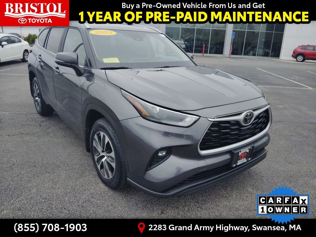 Used 2023 Toyota Highlander AWD image 1