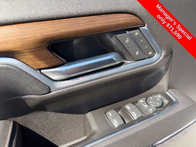 Used 2025 Chevrolet Silverado 3500 High Country w/ High Country Premium Package AWD/4WD image 18